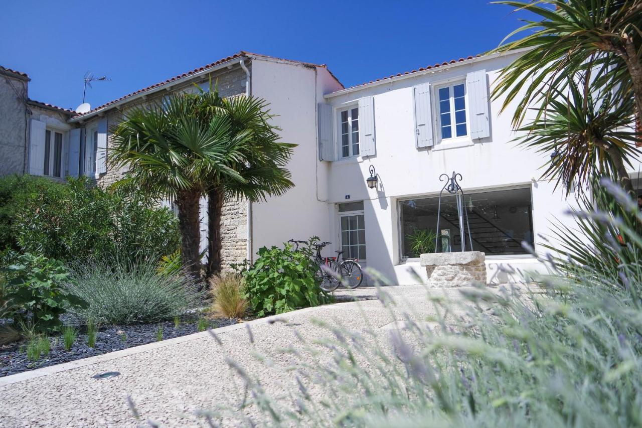 Hotel Le Square Saint-Pierre-d'Oleron Exteriör bild
